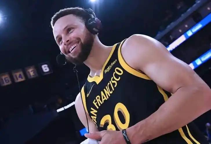 亚博-包含库里官方宣布夺冠新规,西班牙队引发争议!上演精彩一战的词条-亚博